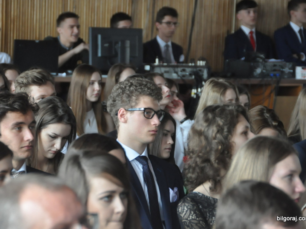 Pożegnanie maturzystów w ONZ-cie (FOTO)