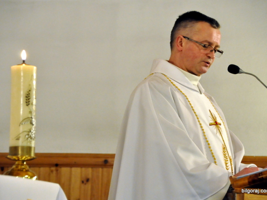 Majówka z zespołami ludowymi w Gromadzie (FOTO)