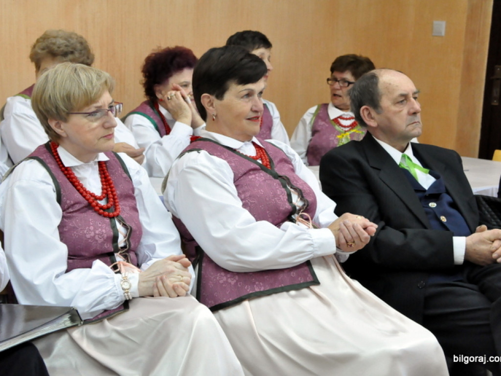 Majówka z zespołami ludowymi w Gromadzie (FOTO)