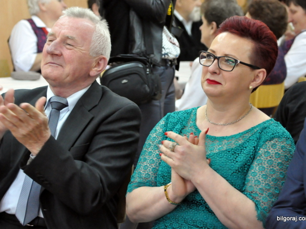 Majówka z zespołami ludowymi w Gromadzie (FOTO)