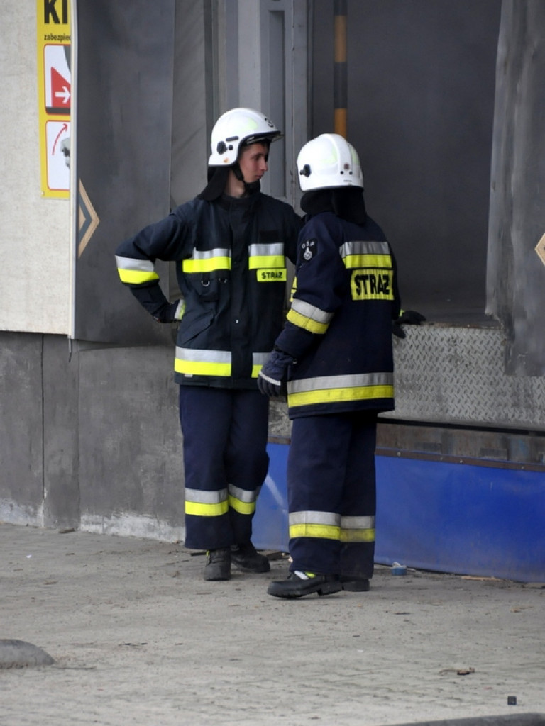 Ćwiczenia jednostek OSP na terenie Firmy MODEL Opakowania (FOTO)