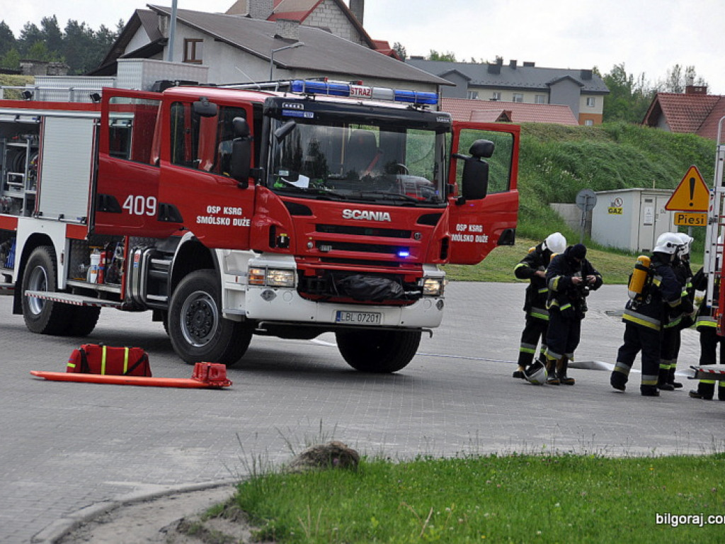 Ćwiczenia jednostek OSP na terenie Firmy MODEL Opakowania (FOTO)