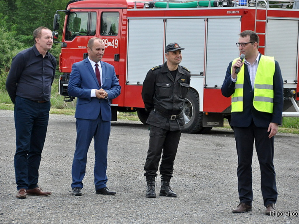 Ćwiczenia jednostek OSP na terenie Firmy MODEL Opakowania (FOTO)