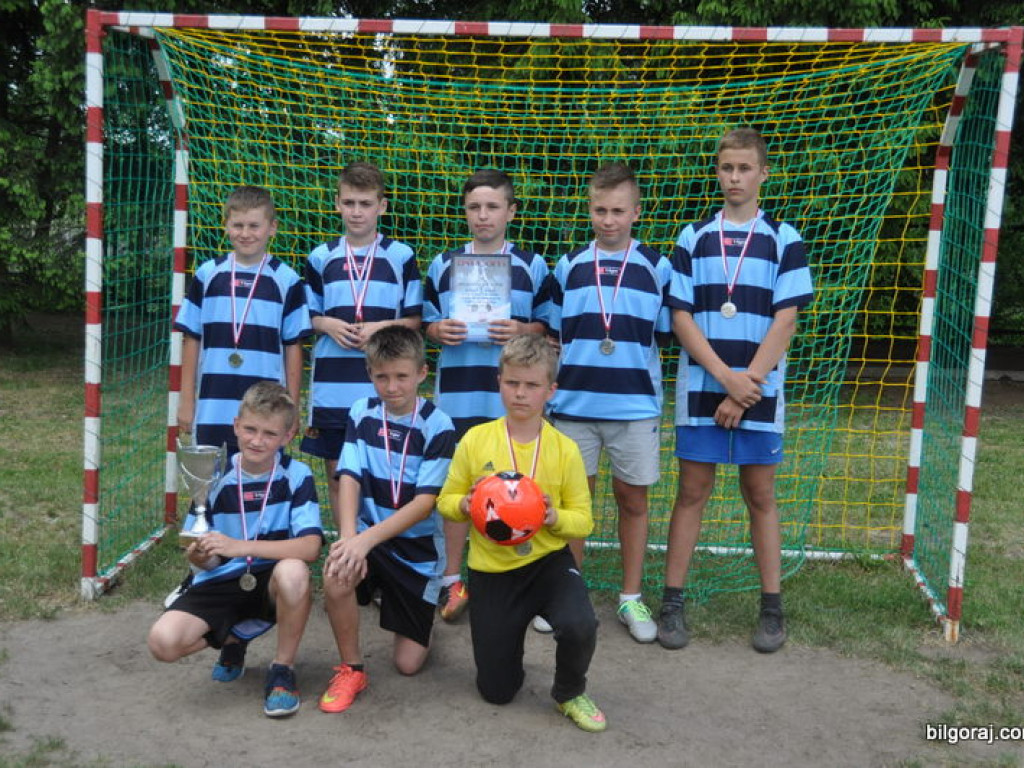 Turniej uczniów klas V - VI w Smólsku (FOTO, WYNIKI)