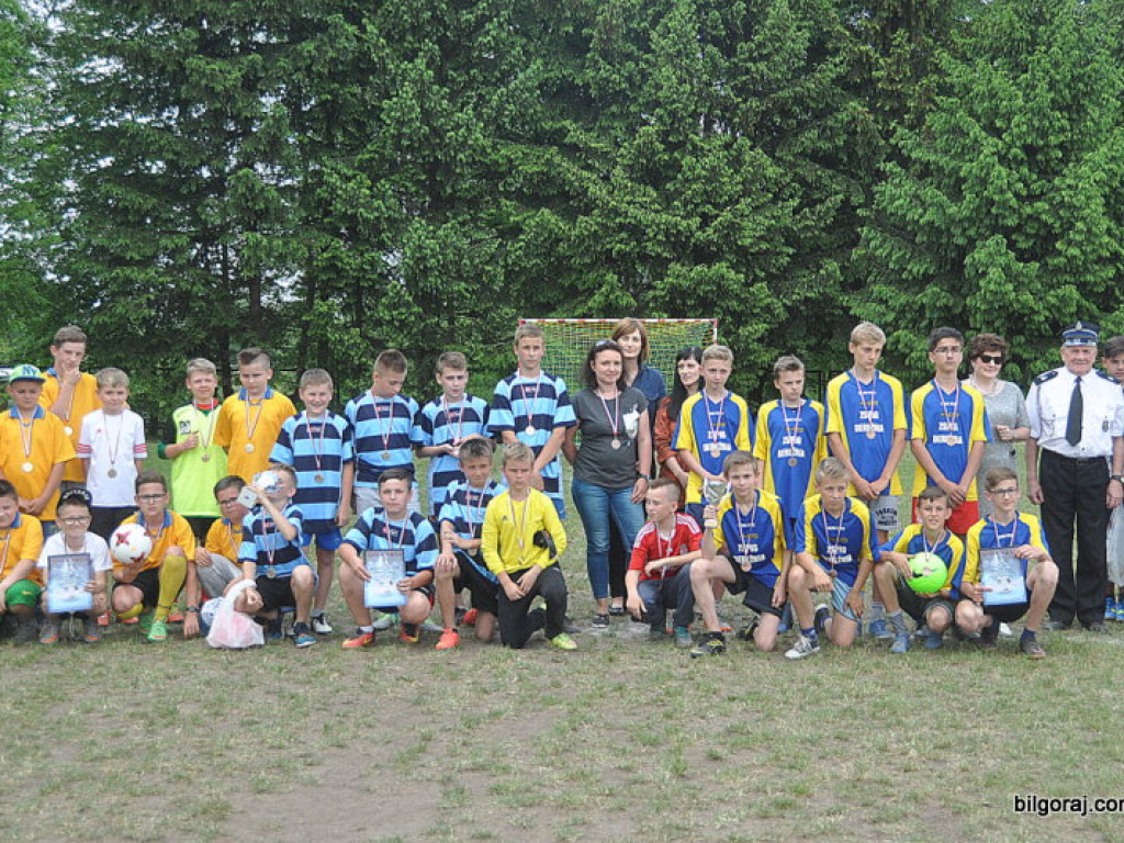 Turniej uczniów klas V - VI w Smólsku (FOTO, WYNIKI)