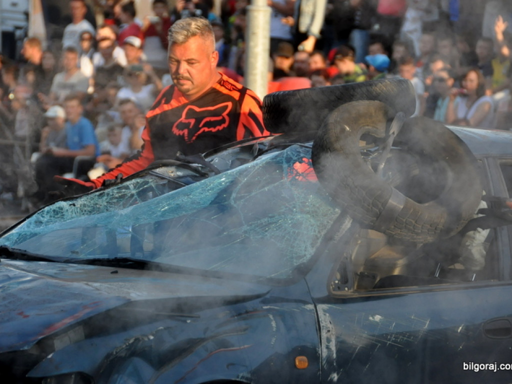 Pokazy Monster Truck (FOTO, VIDEO)