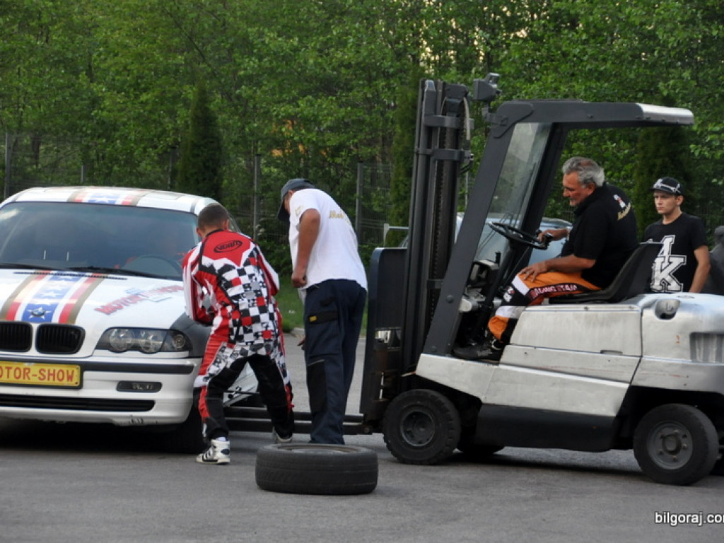 Pokazy Monster Truck (FOTO, VIDEO)