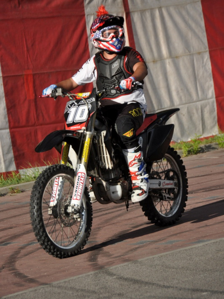 Pokazy Monster Truck (FOTO, VIDEO)