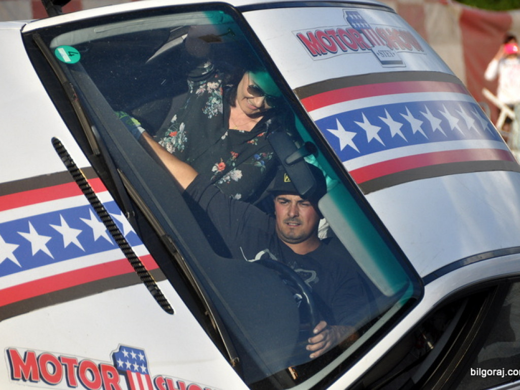 Pokazy Monster Truck (FOTO, VIDEO)