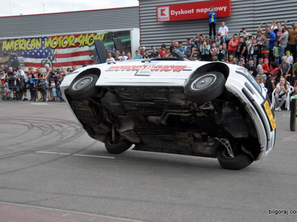 Pokazy Monster Truck (FOTO, VIDEO)