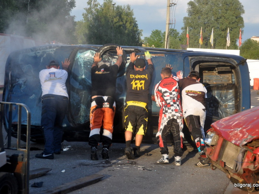 Pokazy Monster Truck (FOTO, VIDEO)