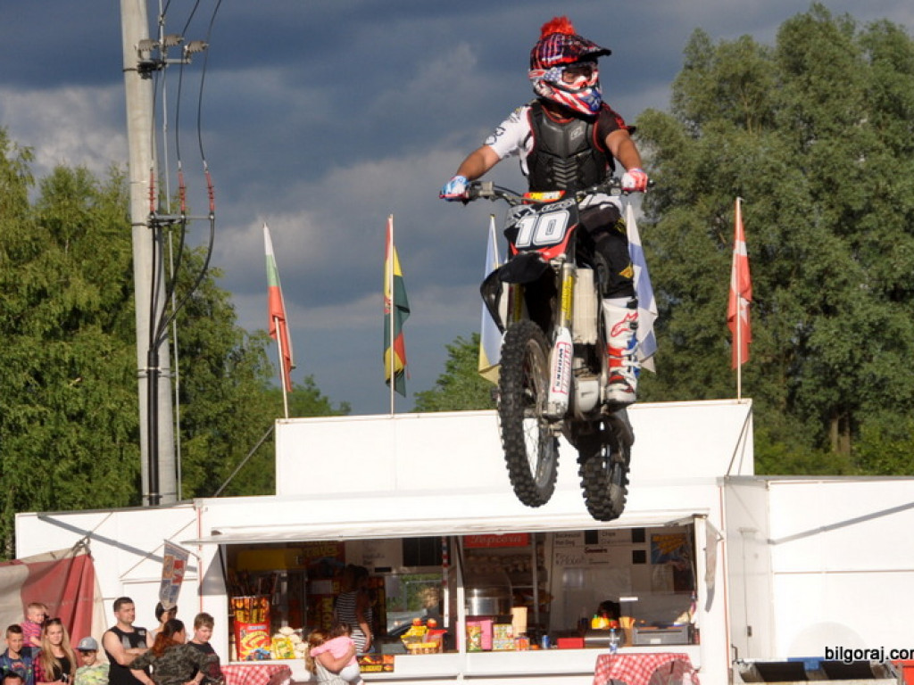 Pokazy Monster Truck (FOTO, VIDEO)