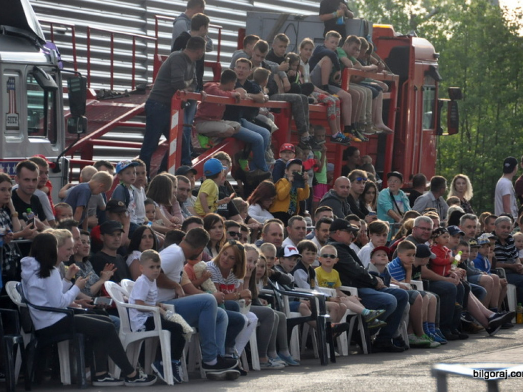 Pokazy Monster Truck (FOTO, VIDEO)