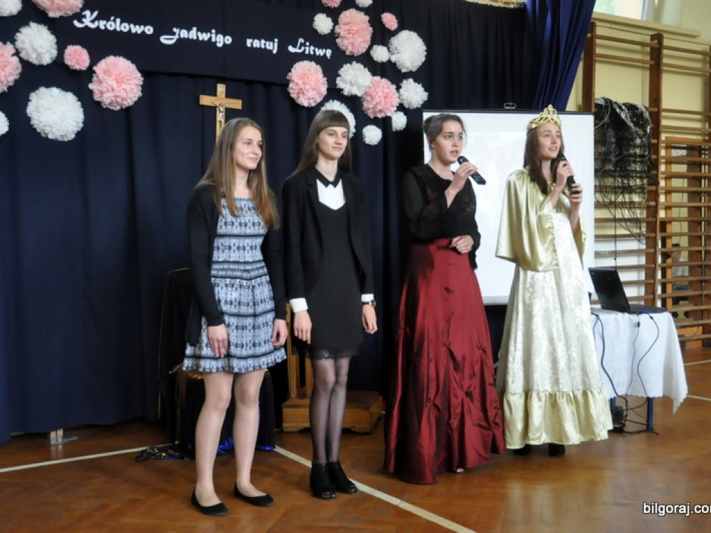 Dzień Patrona Gimnazjum Nr 1 im. św. Jadwigi Królowej w Biłgoraju (FOTO)