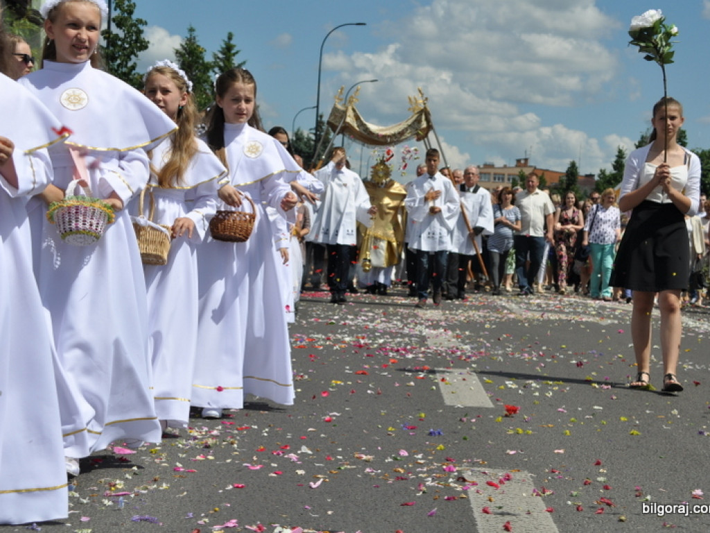 Boże Ciało (FOTO, VIDEO)