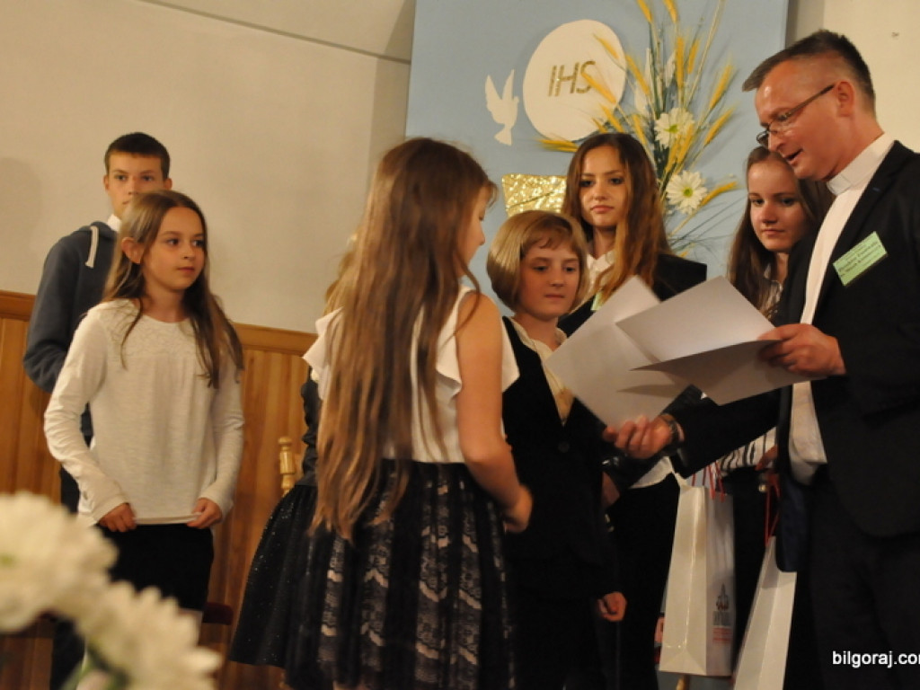 IX Diecezjalny Dziecięcy Festiwal Piosenki Religijnej (FOTO)