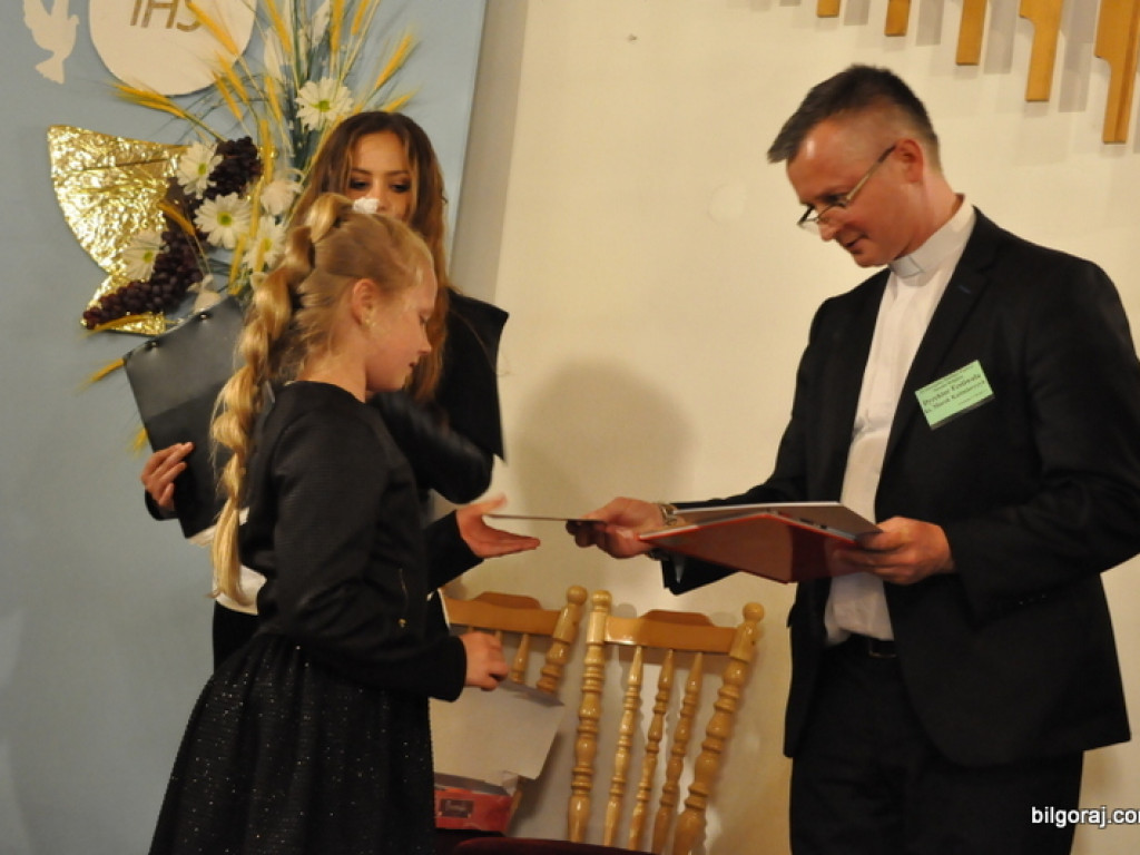 IX Diecezjalny Dziecięcy Festiwal Piosenki Religijnej (FOTO)