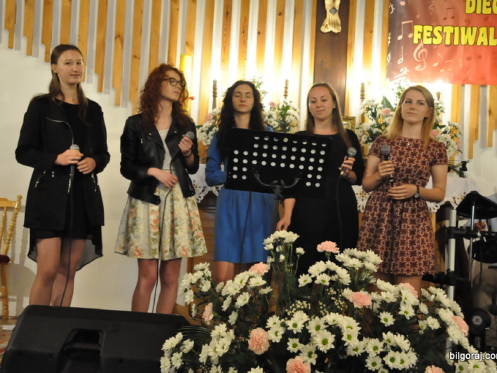 IX Diecezjalny Dziecięcy Festiwal Piosenki Religijnej (FOTO)