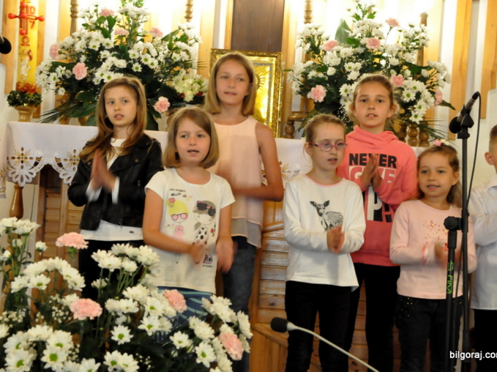 IX Diecezjalny Dziecięcy Festiwal Piosenki Religijnej (FOTO)