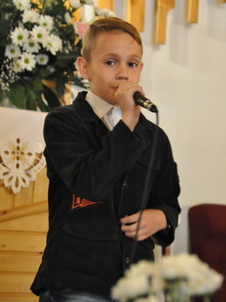 IX Diecezjalny Dziecięcy Festiwal Piosenki Religijnej (FOTO)