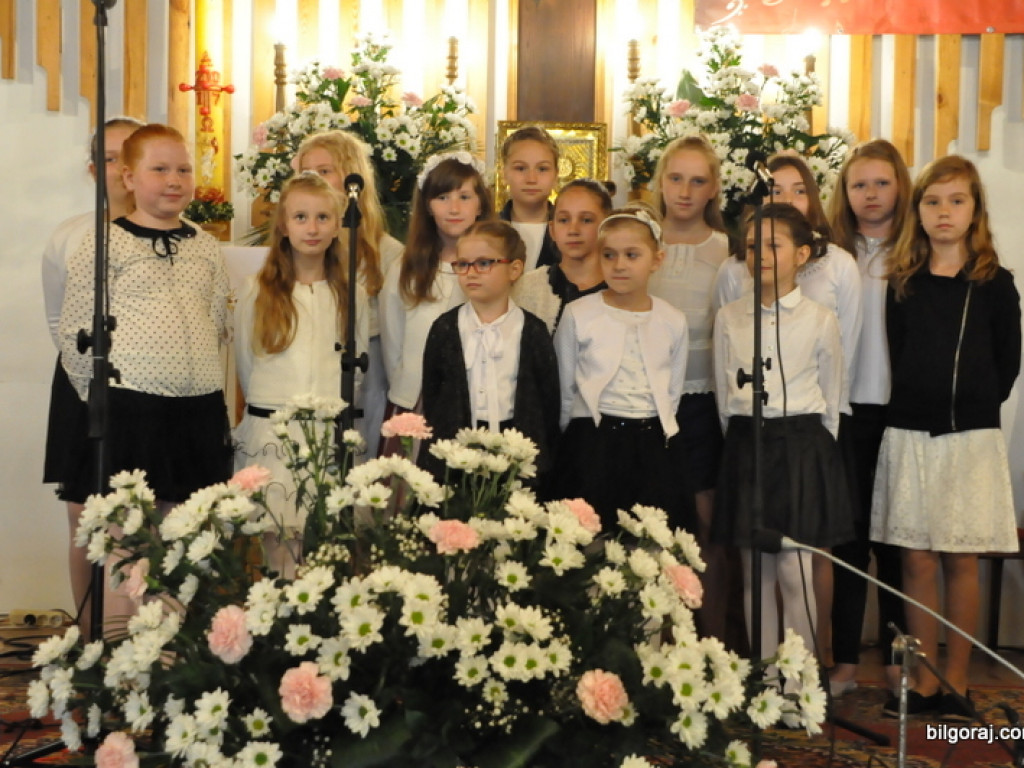 IX Diecezjalny Dziecięcy Festiwal Piosenki Religijnej (FOTO)