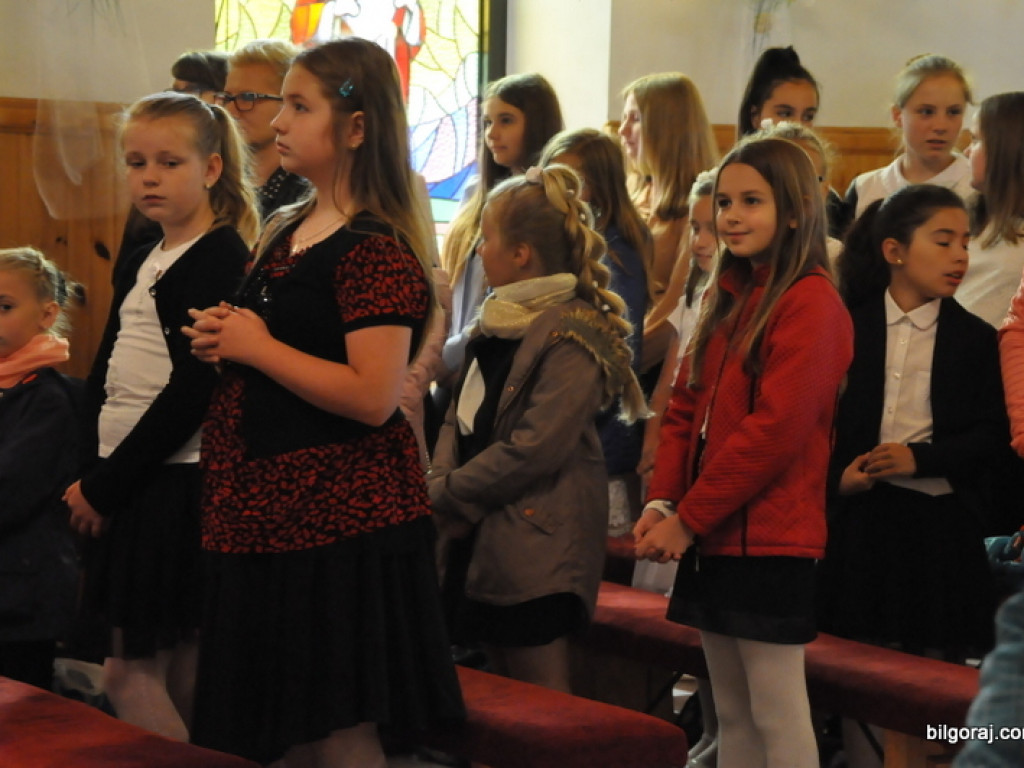 IX Diecezjalny Dziecięcy Festiwal Piosenki Religijnej (FOTO)