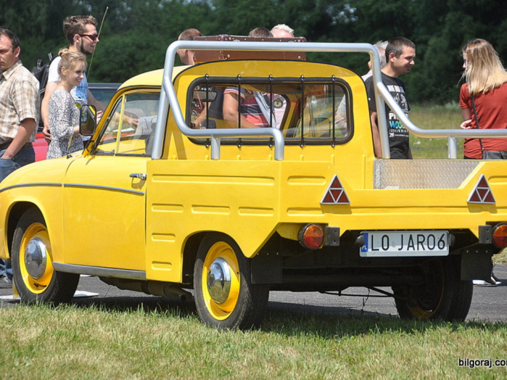 VII zlot pojazdów zabytkowych (FOTO, VIDEO)