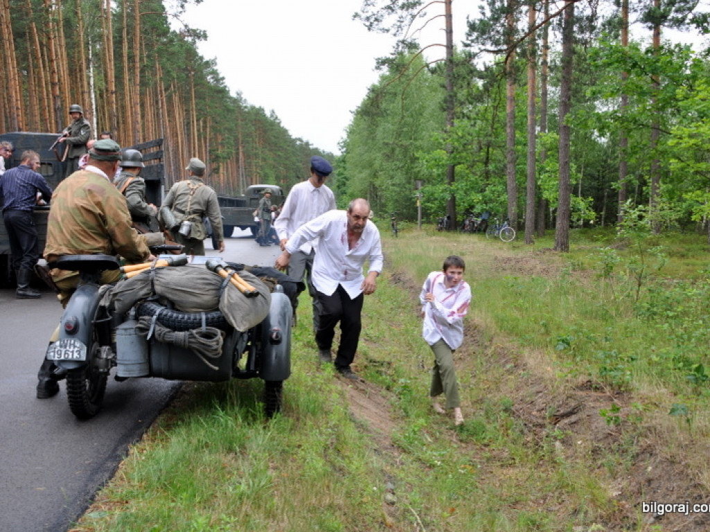 73. rocznicy mordu partyzantów w lesie na Rapach (FOTO)