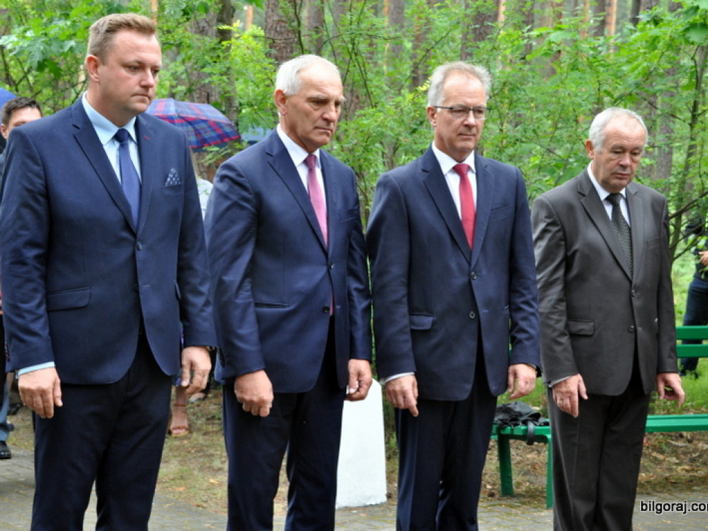 73. rocznicy mordu partyzantów w lesie na Rapach (FOTO)
