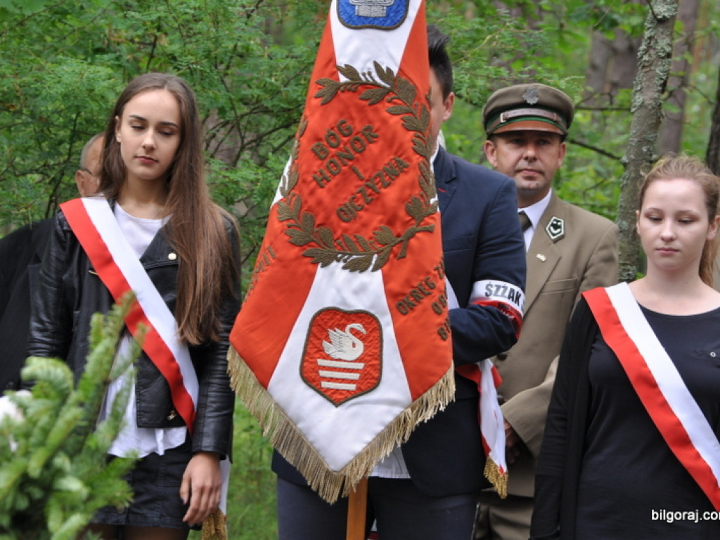 73. rocznicy mordu partyzantów w lesie na Rapach (FOTO)
