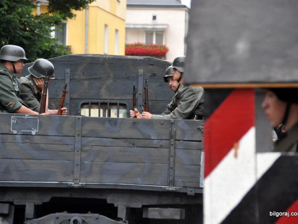 73. rocznicy mordu partyzantów w lesie na Rapach (FOTO)