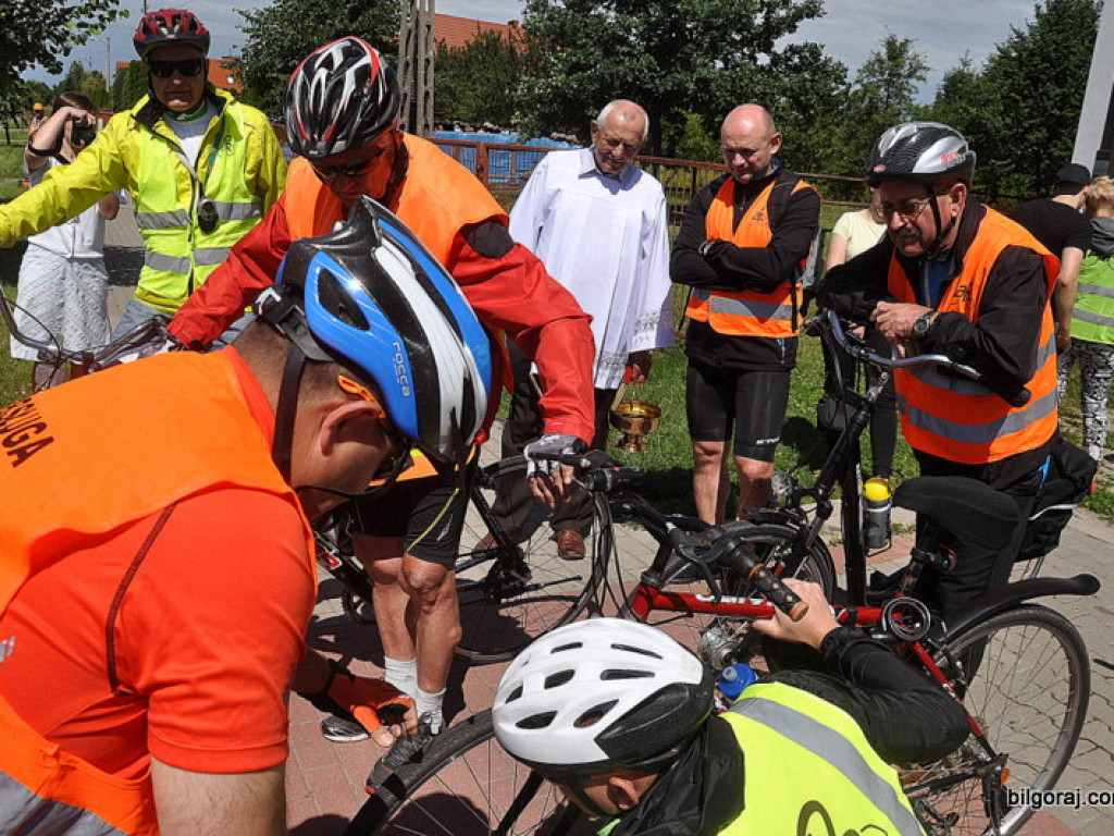 Wyruszyła rowerowa pielgrzymka na Jasną Górę (FOTO)