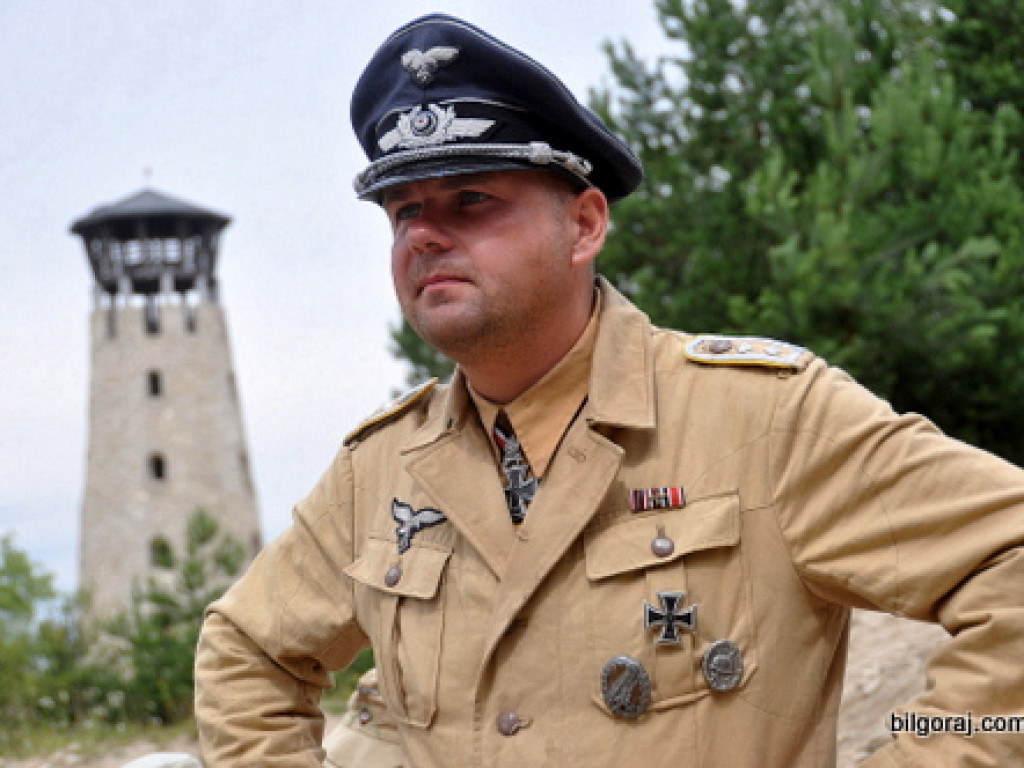 W józefowskich kamieniołomach jak na wojnie (FOTO)