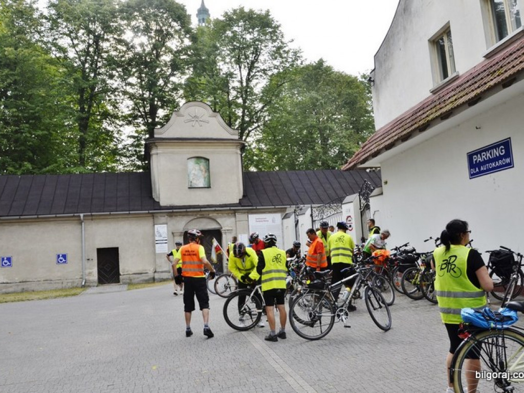 Rowerem do Tronu Jasnogórskiej Pani (FOTO)