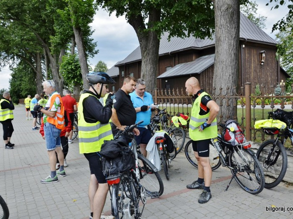 Rowerem do Tronu Jasnogórskiej Pani (FOTO)