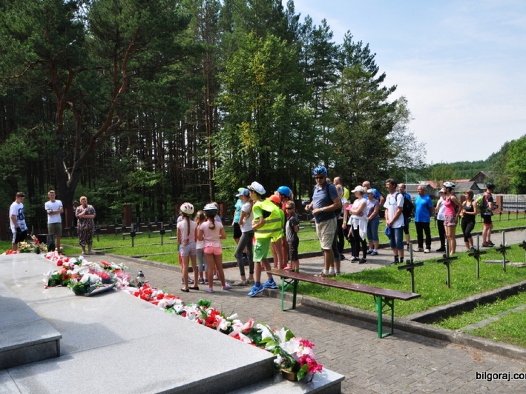 I wakacyjny rajd rowerowy w Łukowej (FOTO)
