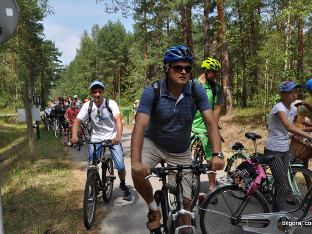 I wakacyjny rajd rowerowy w Łukowej (FOTO)