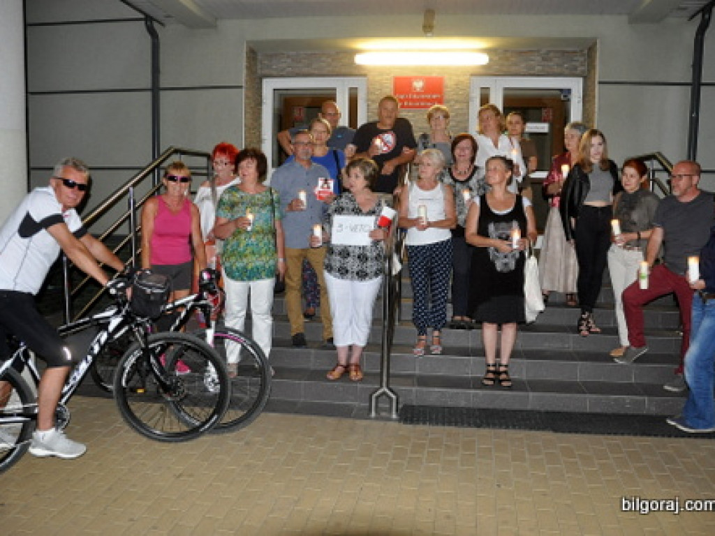 W Biłgoraju protest trwa
