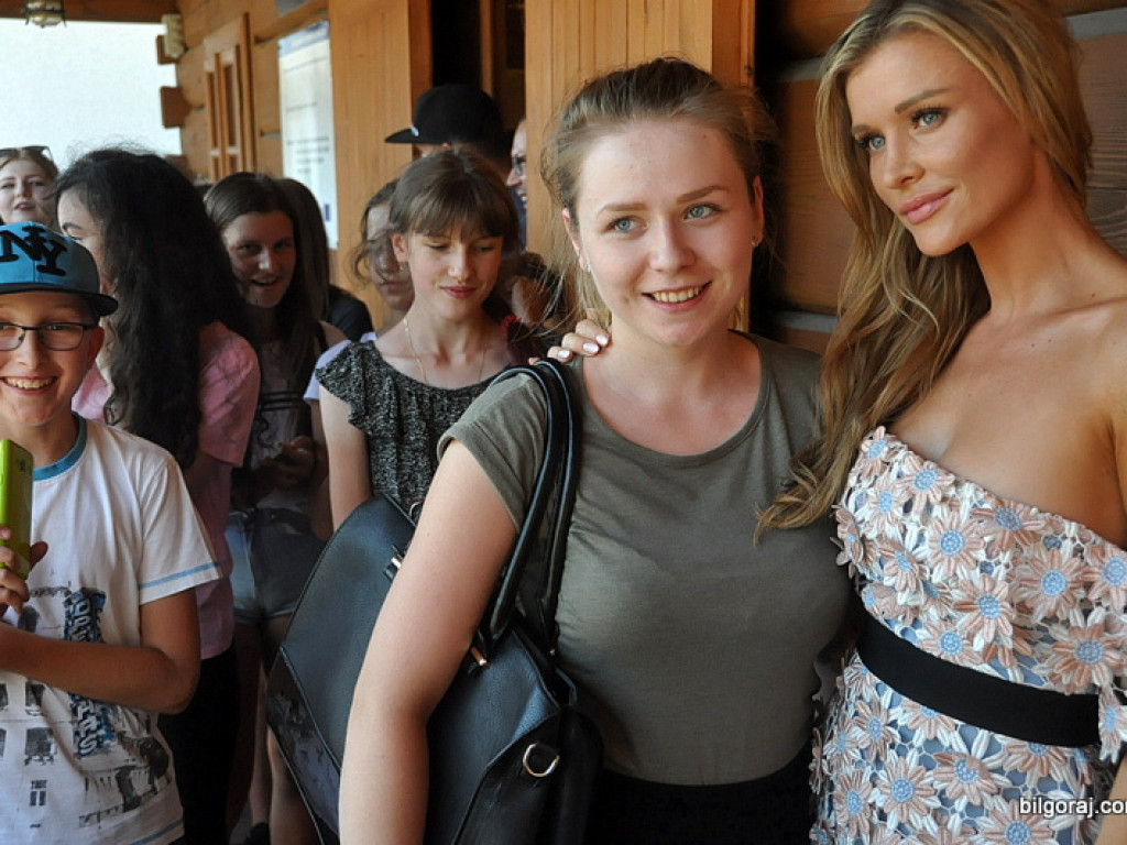 Joanna Krupa w Biłgoraju (FOTO, VIDEO)