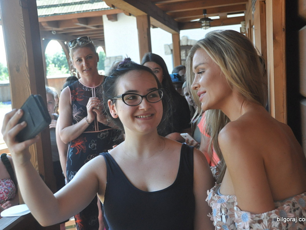 Joanna Krupa w Biłgoraju (FOTO, VIDEO)