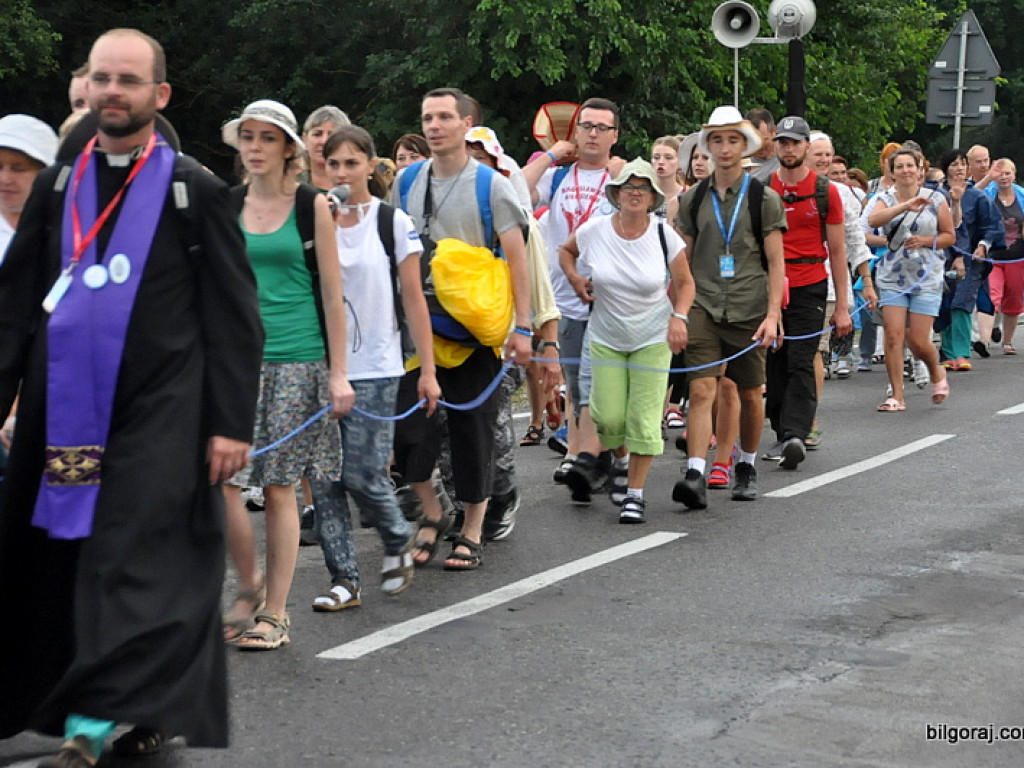 Pielgrzymi wkroczyli do naszego Powiatu (FOTO, VIDEO)
