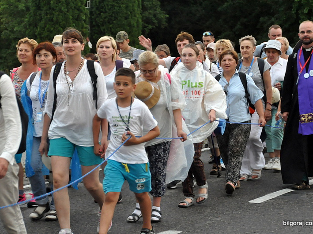 Pielgrzymi wkroczyli do naszego Powiatu (FOTO, VIDEO)