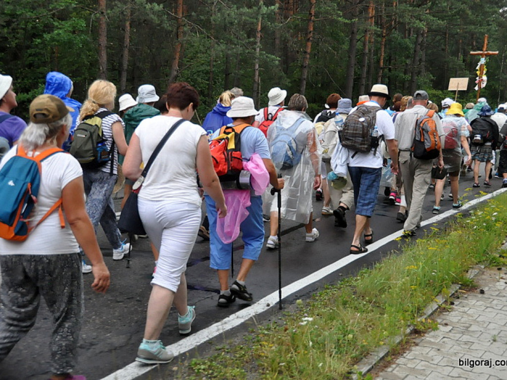 Pielgrzymi wkroczyli do naszego Powiatu (FOTO, VIDEO)