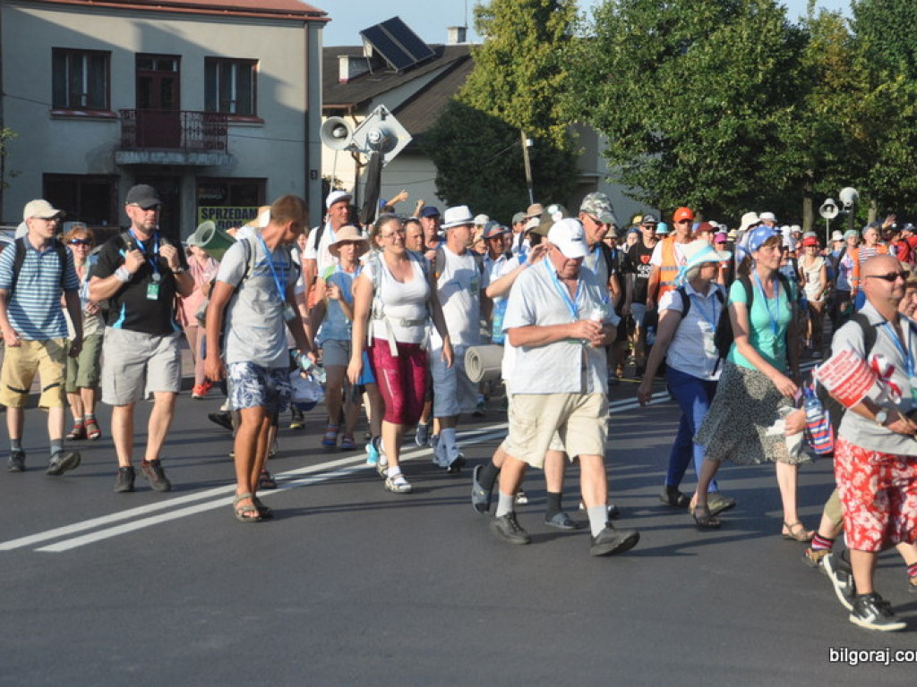 Pielgrzymi przybyli do Biłgoraja, po raz 35. (FOTO)