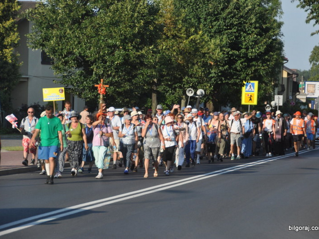 Pielgrzymi przybyli do Biłgoraja, po raz 35. (FOTO)