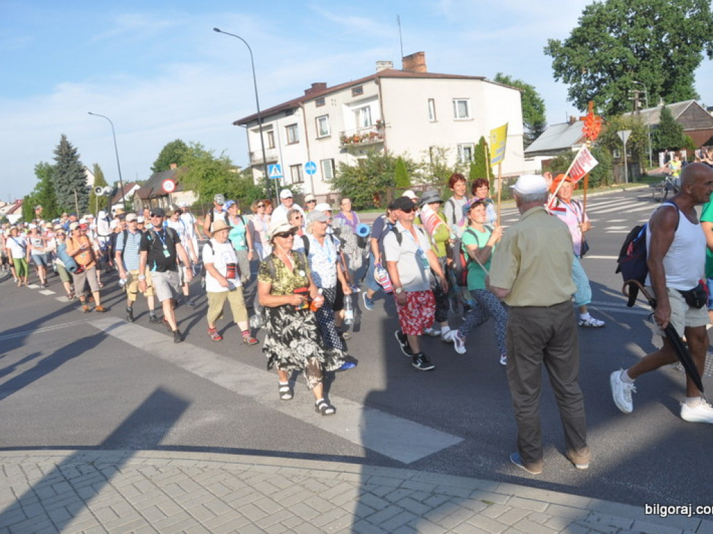 Pielgrzymi przybyli do Biłgoraja, po raz 35. (FOTO)