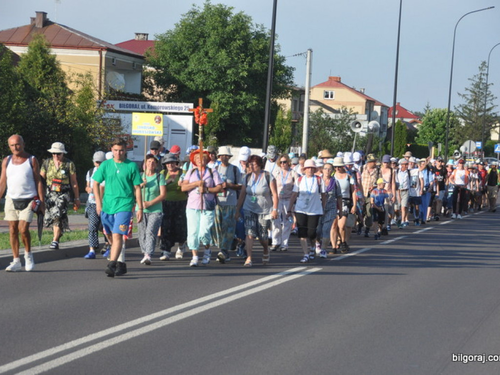 Pielgrzymi przybyli do Biłgoraja, po raz 35. (FOTO)