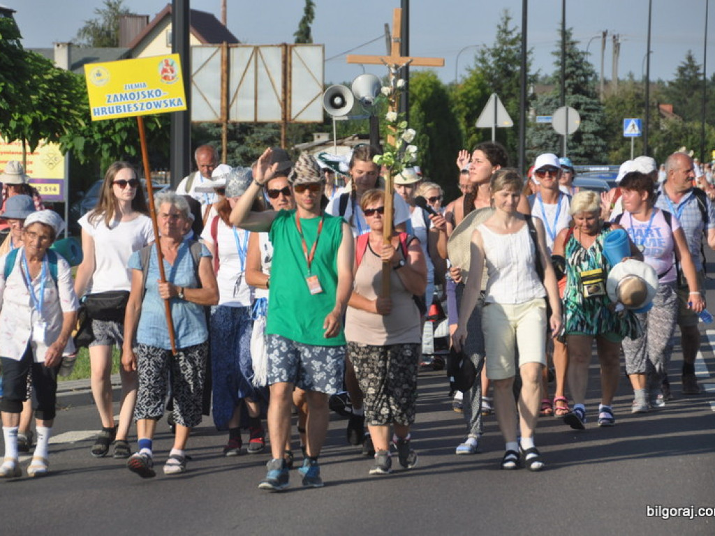 Pielgrzymi przybyli do Biłgoraja, po raz 35. (FOTO)