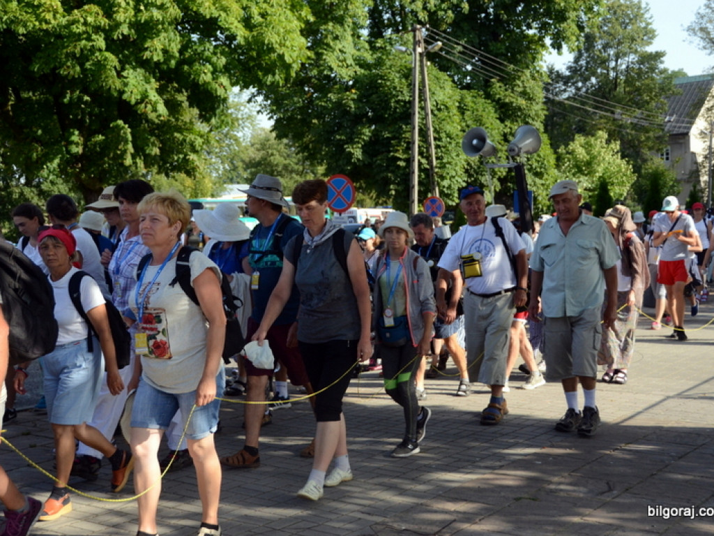Pielgrzymi na finiszu. 14 sierpnia pokłonią się Królowej Polski (FOTO)