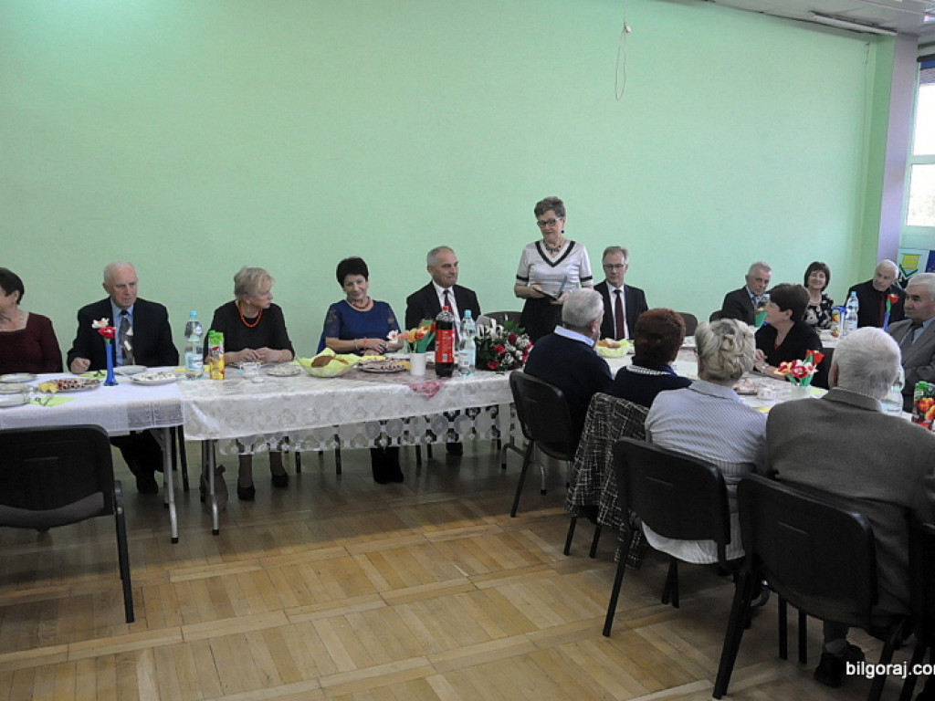 Emerytowani nauczyciele świętowali Dzień Edukacji Narodowej (FOTO)